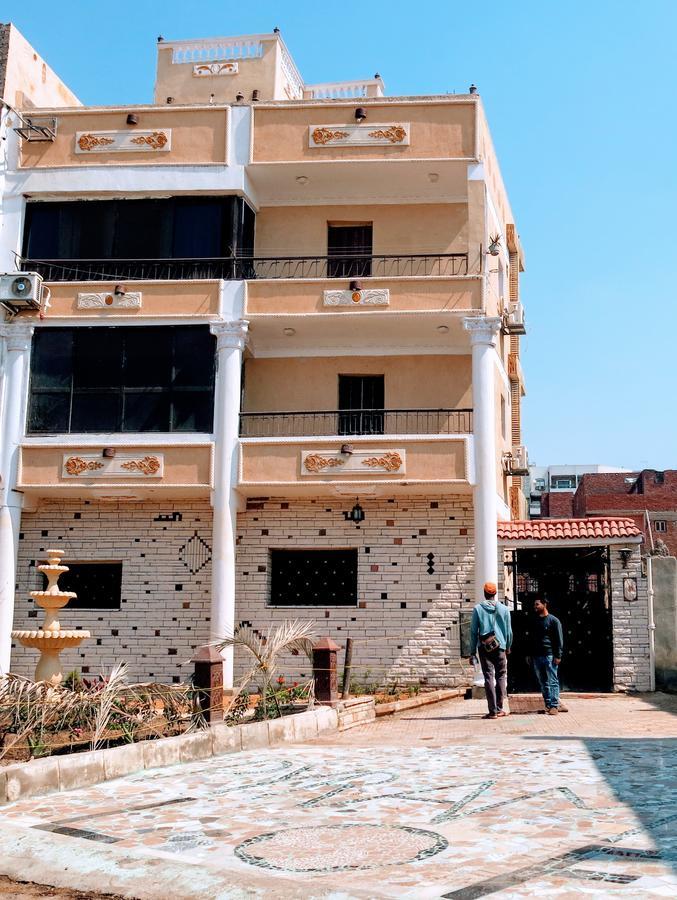 Pyramids Loft Guesthouse Kairó Kültér fotó